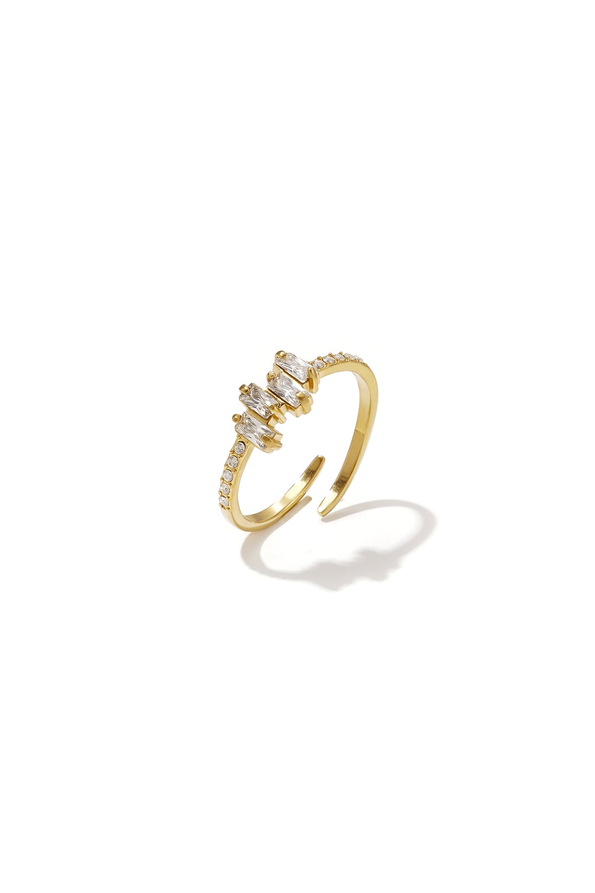 Ring met strass en rechthoekige steentjes