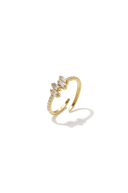 Ring met strass en rechthoekige steentjes